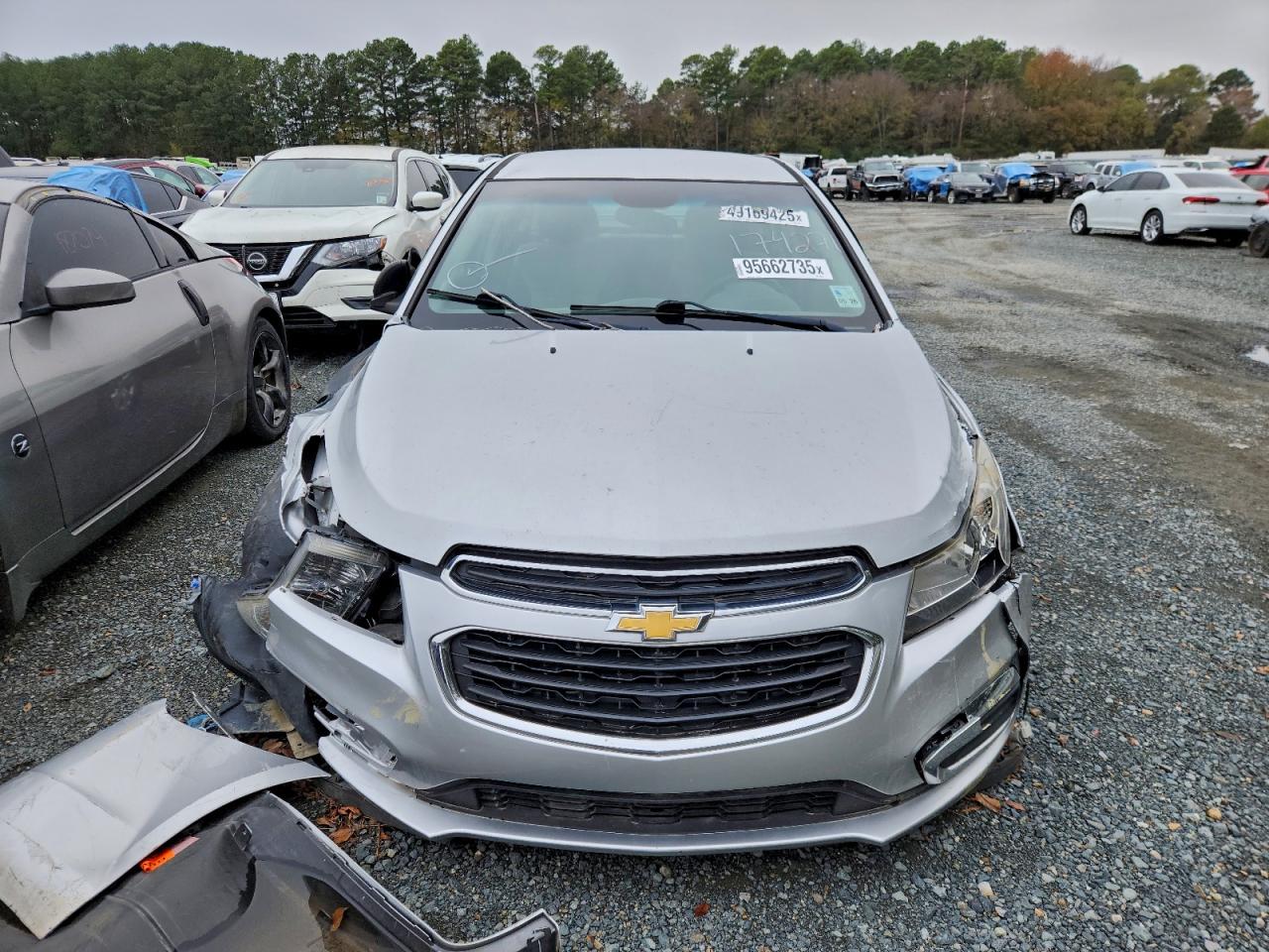 2015 CHEVROLET CRUZE LS photo 5