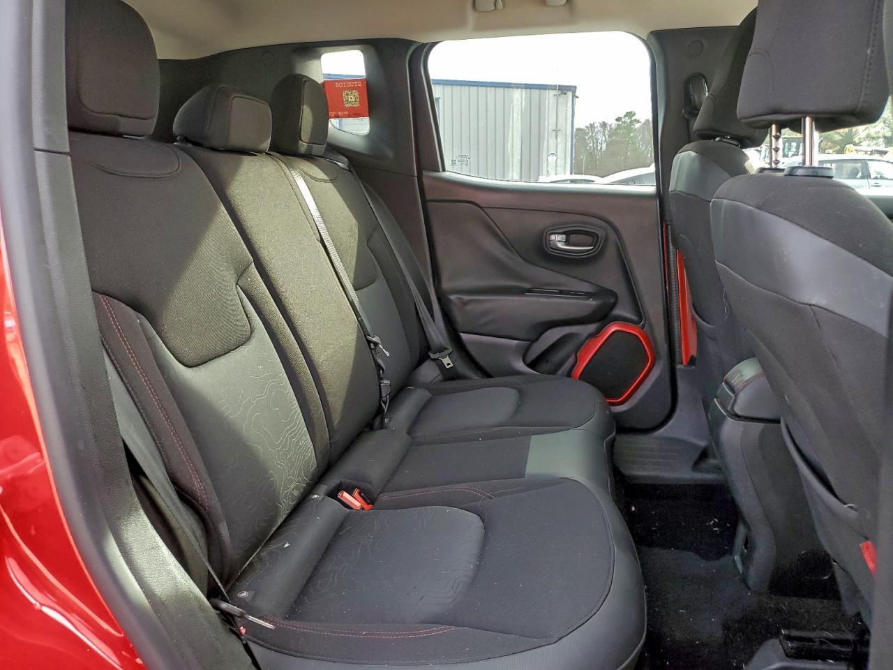 2015 JEEP RENEGADE photo 11