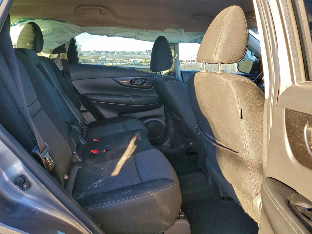 2019 NISSAN ROGUE S photo 31