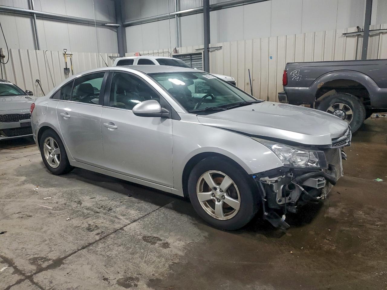 2014 CHEVROLET CRUZE LT photo 4