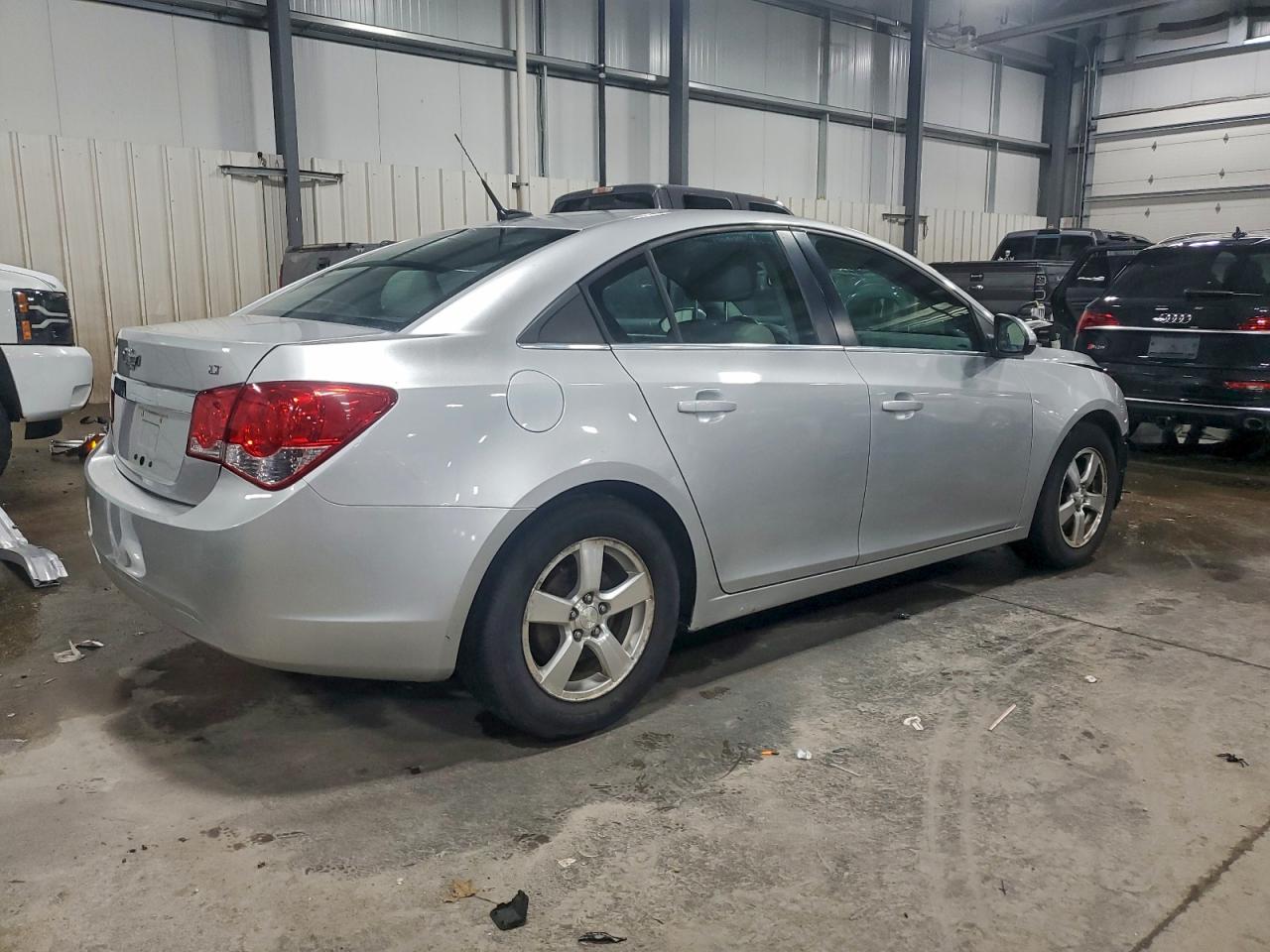 2014 CHEVROLET CRUZE LT photo 3