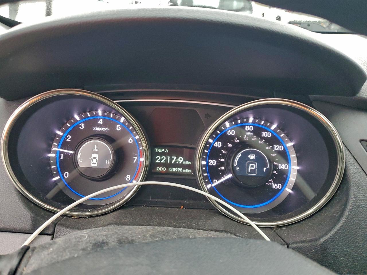 2013 HYUNDAI SONATA GLS photo 17