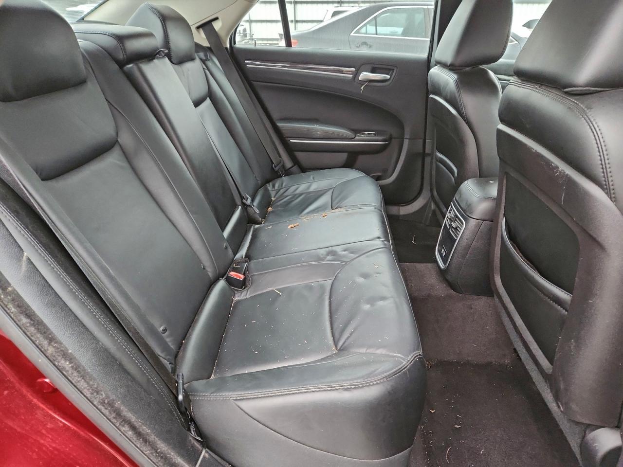 2016 CHRYSLER 300 LIMITED photo 28