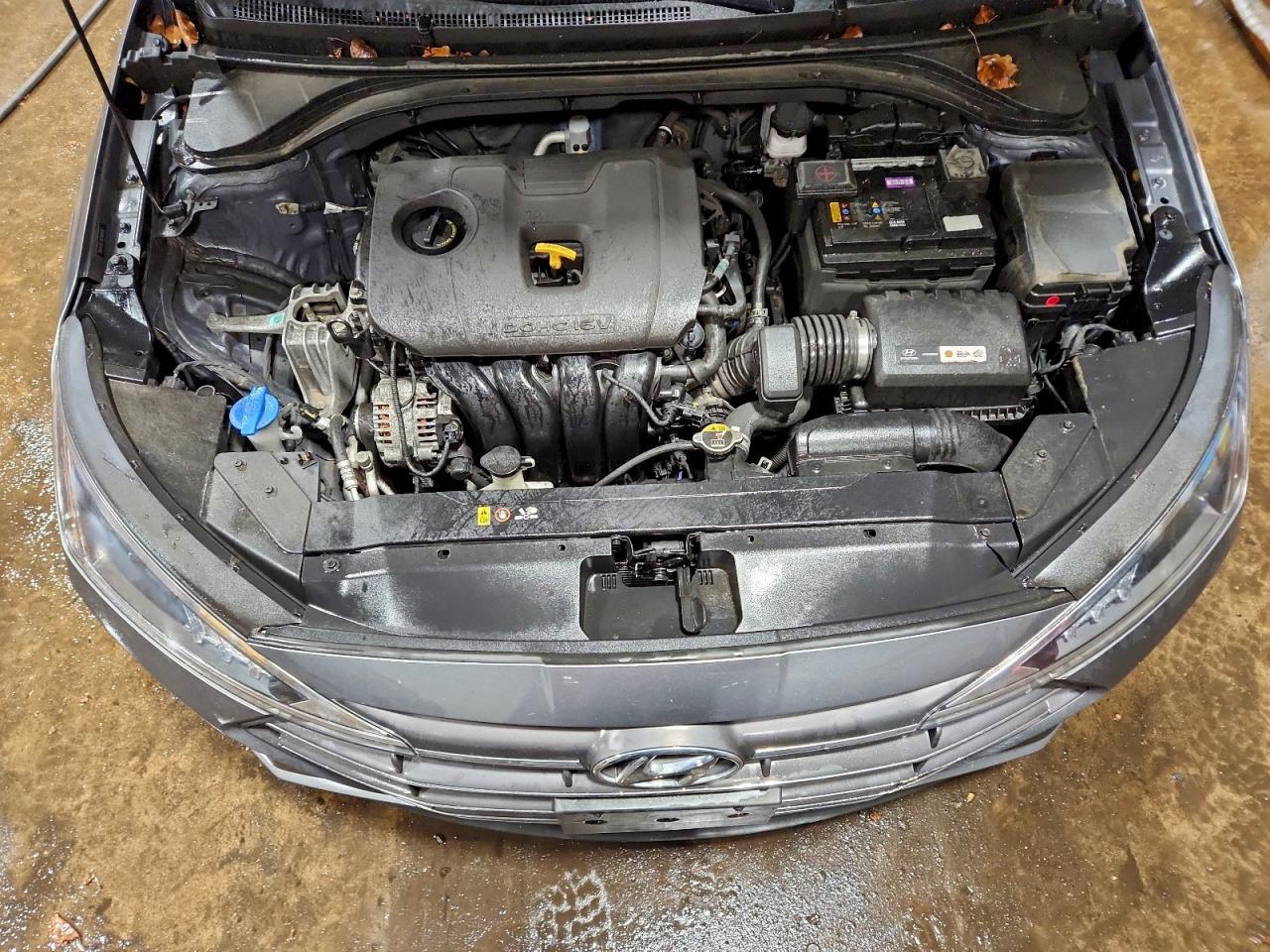 2019 HYUNDAI ELANTRA SE photo 21