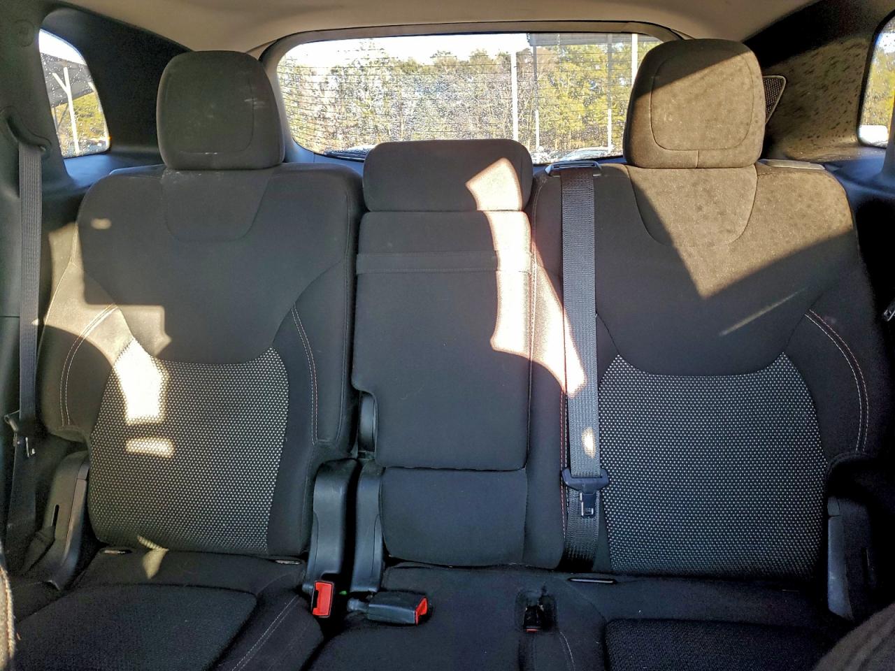 2017 JEEP CHEROKEE LATITUDE photo 10