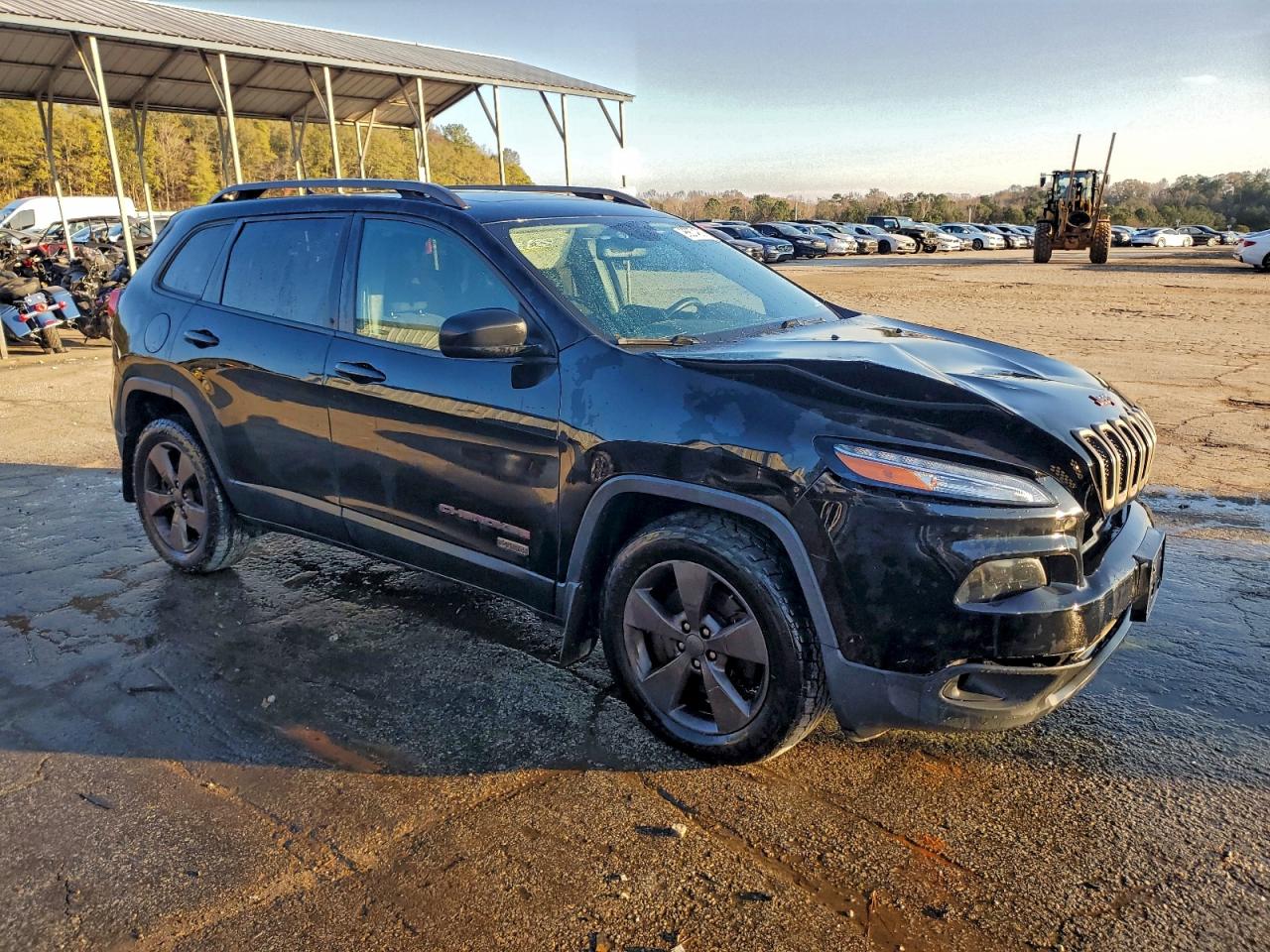 2017 JEEP CHEROKEE LATITUDE photo 4