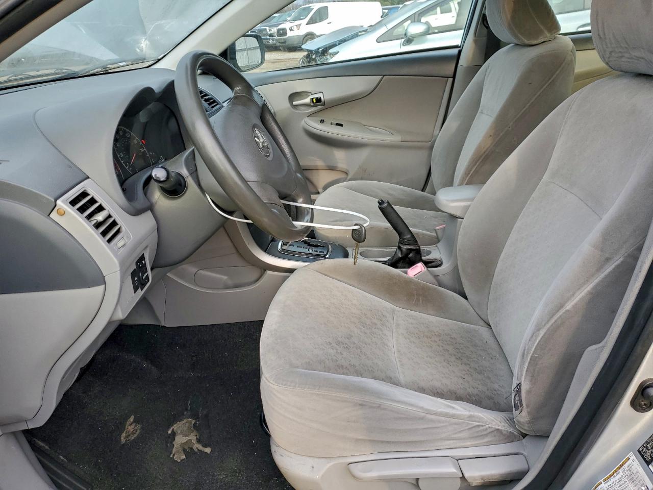 2009 TOYOTA COROLLA BASE photo 13