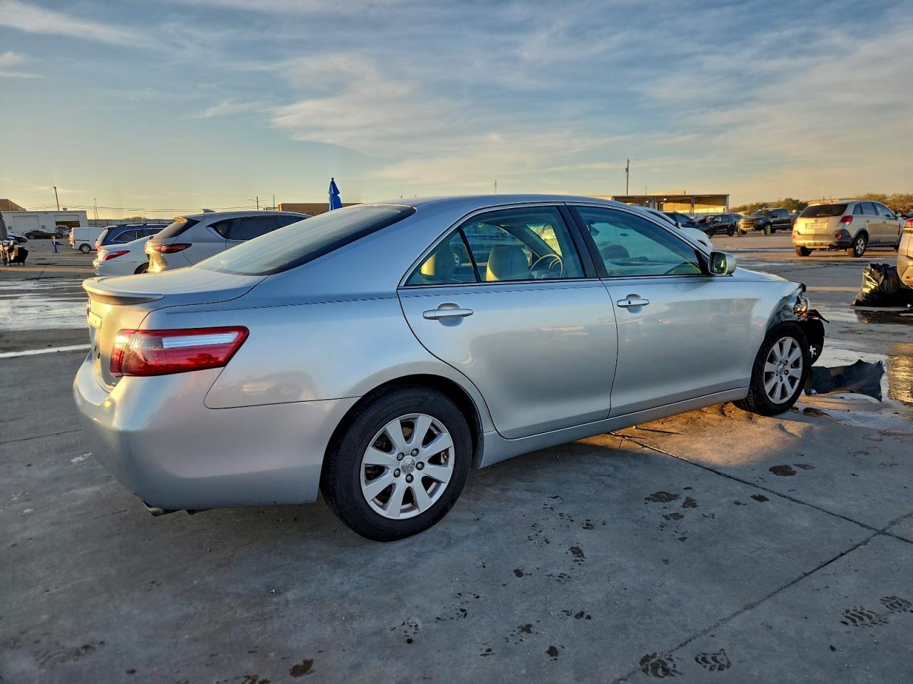 2007 TOYOTA CAMRY XLE V6 photo 5