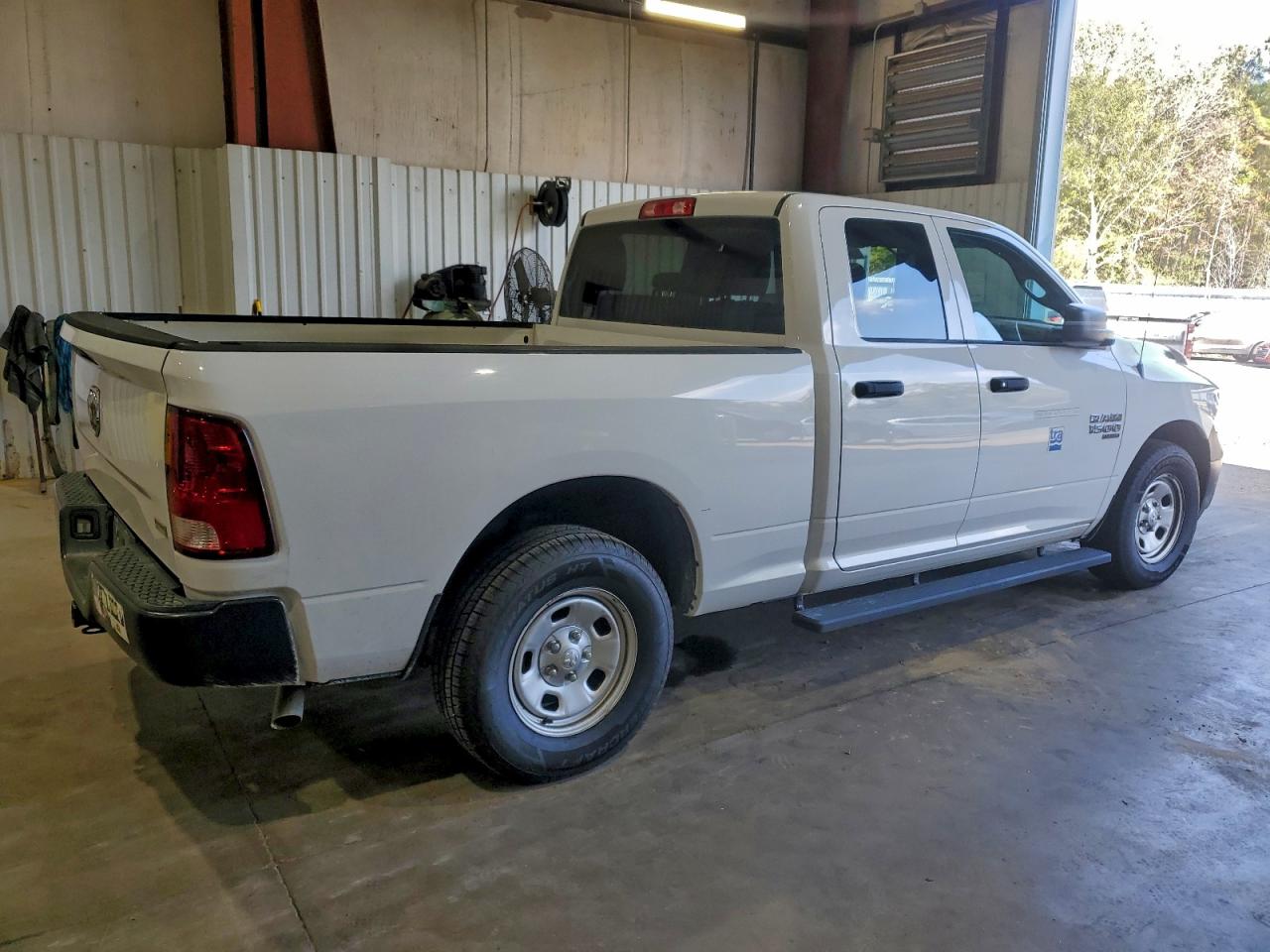 2019 RAM 1500 CLASSIC TRADESMAN photo 5