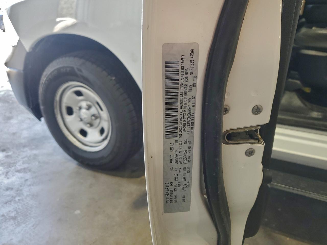 2019 RAM 1500 CLASSIC TRADESMAN photo 23