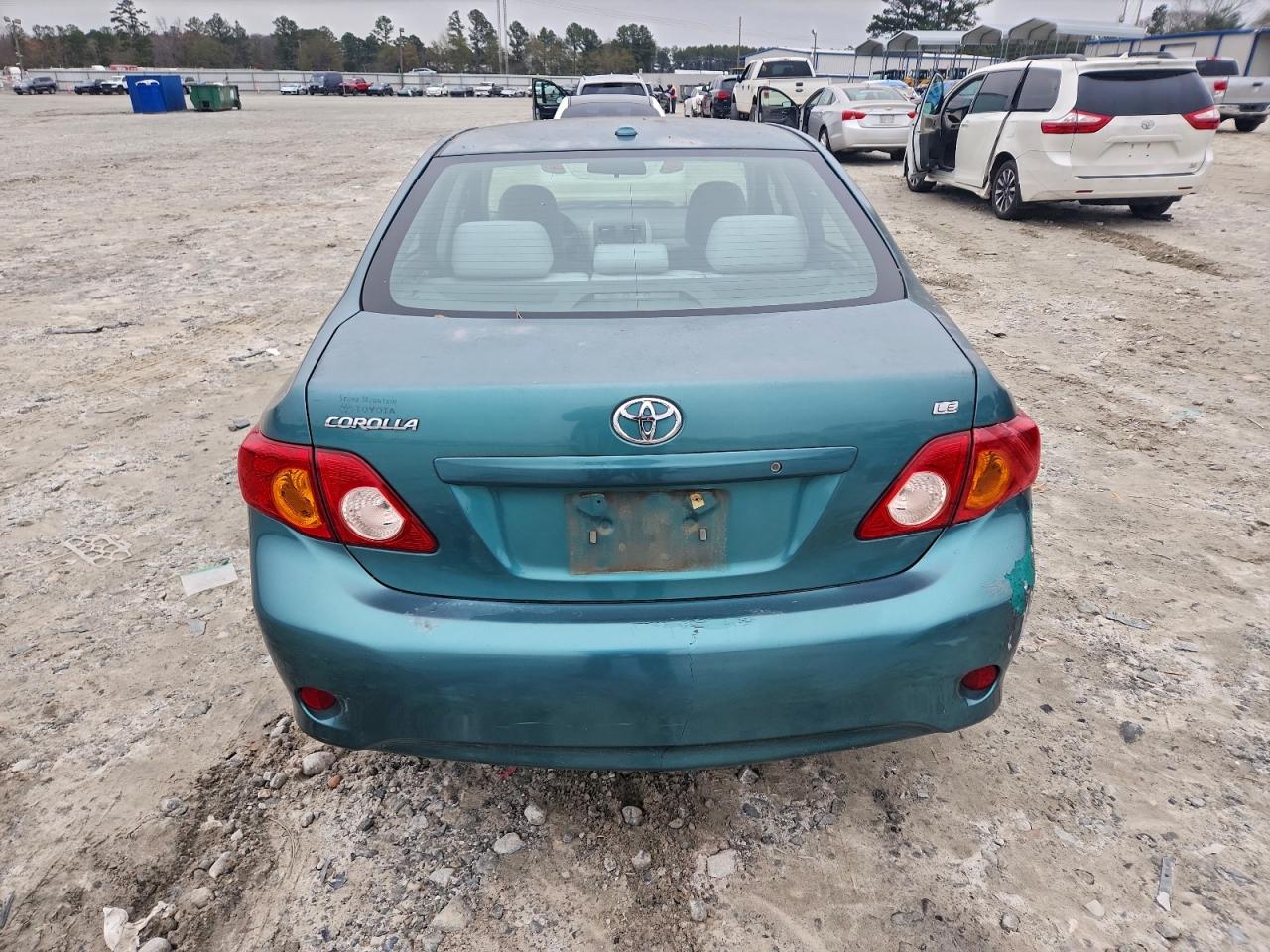2010 TOYOTA COROLLA BASE photo 11
