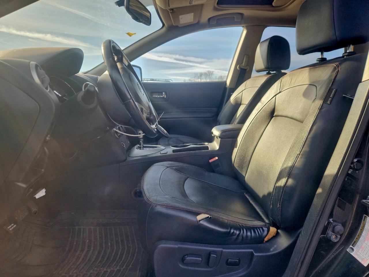 2011 NISSAN ROGUE S photo 7