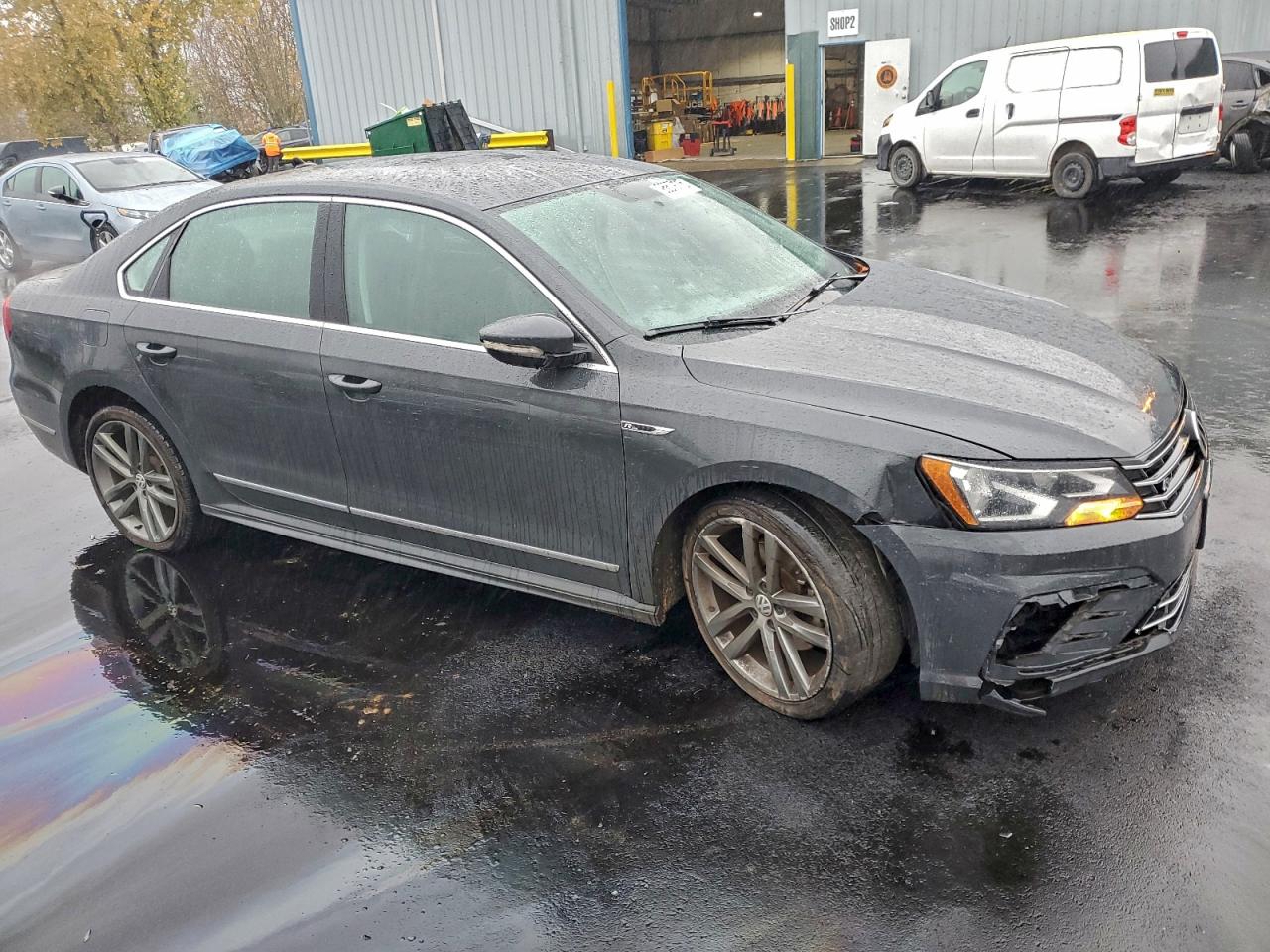 2017 VOLKSWAGEN PASSAT R-LINE photo 7
