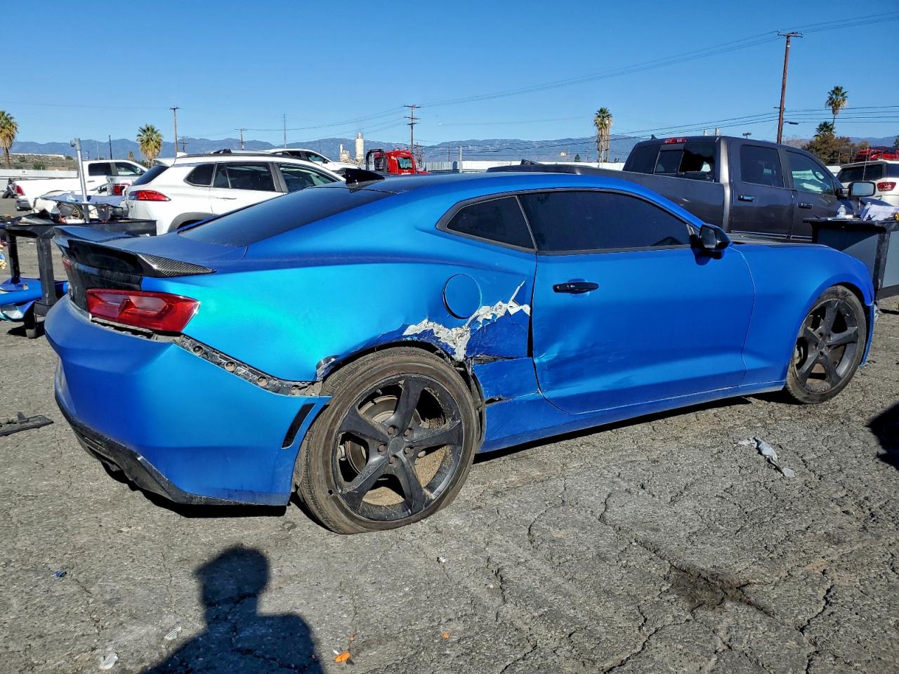 2017 CHEVROLET CAMARO LT photo 7