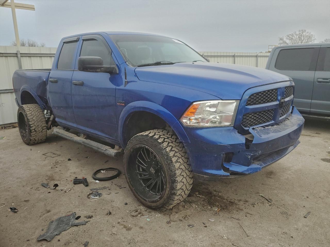 2015 RAM 1500 ST photo 4