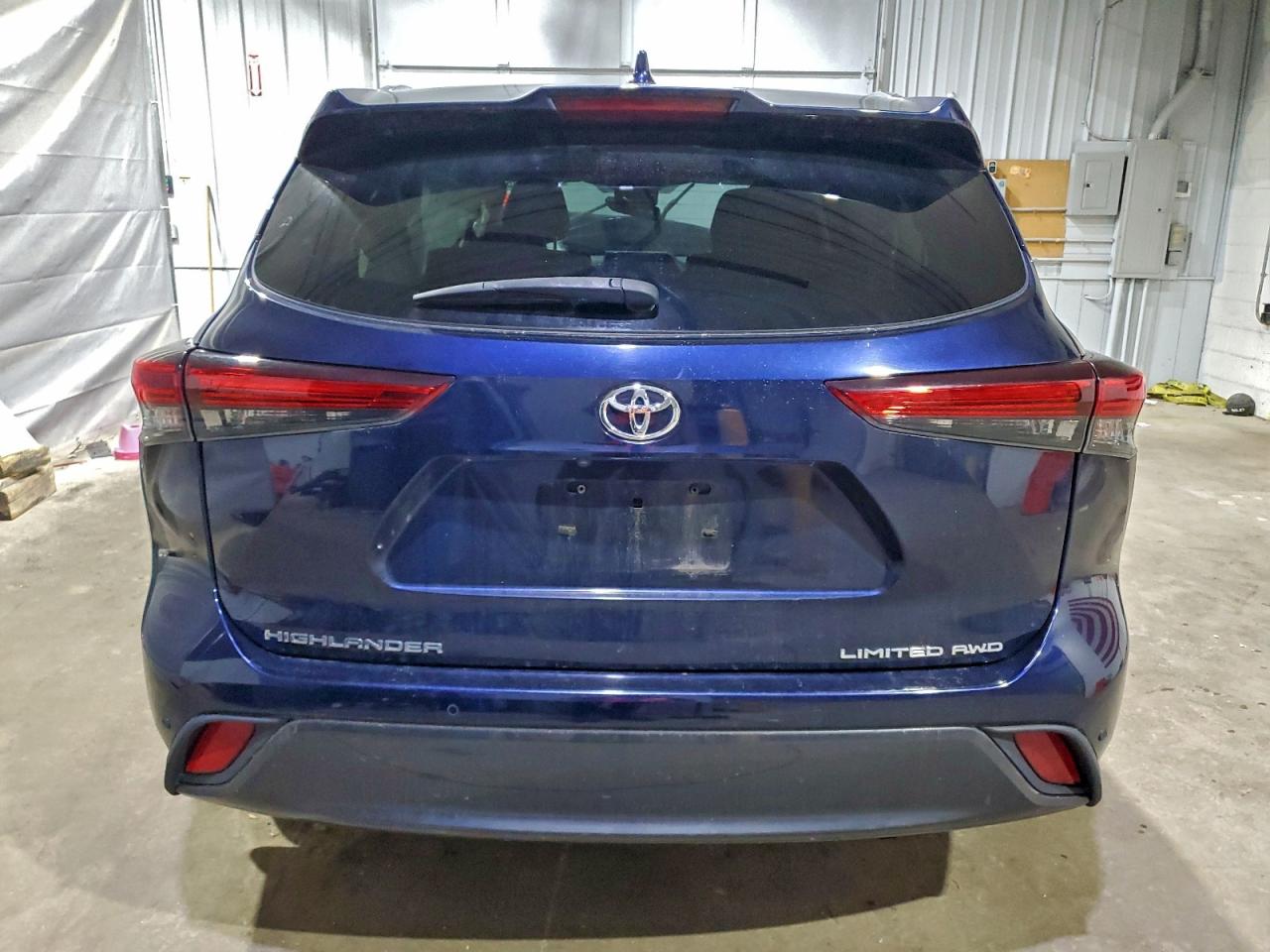 2020 TOYOTA HIGHLANDER LIMITED photo 11