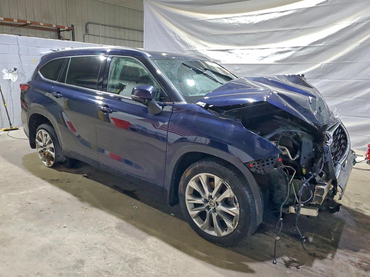 2020 TOYOTA HIGHLANDER LIMITED photo 7