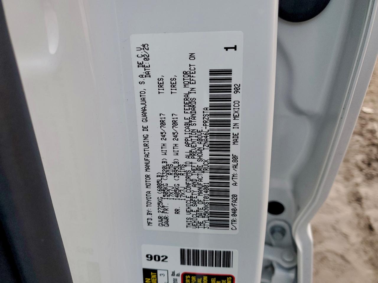 2025 TOYOTA TACOMA SR photo 34
