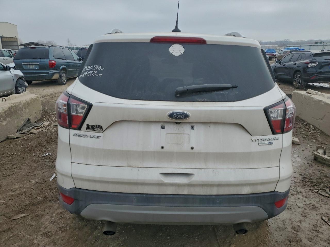 2018 FORD ESCAPE TITANIUM photo 11
