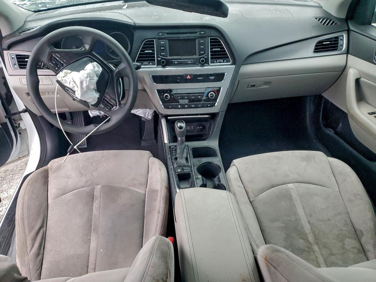 2015 HYUNDAI SONATA SPORT photo 15