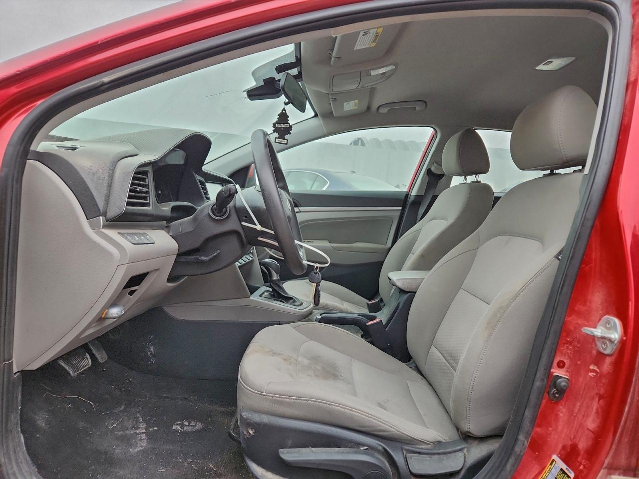 2020 HYUNDAI ELANTRA SEL photo 7
