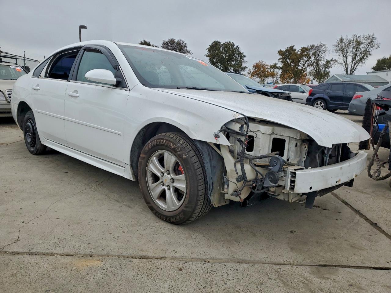 2013 CHEVROLET IMPALA LT photo 4