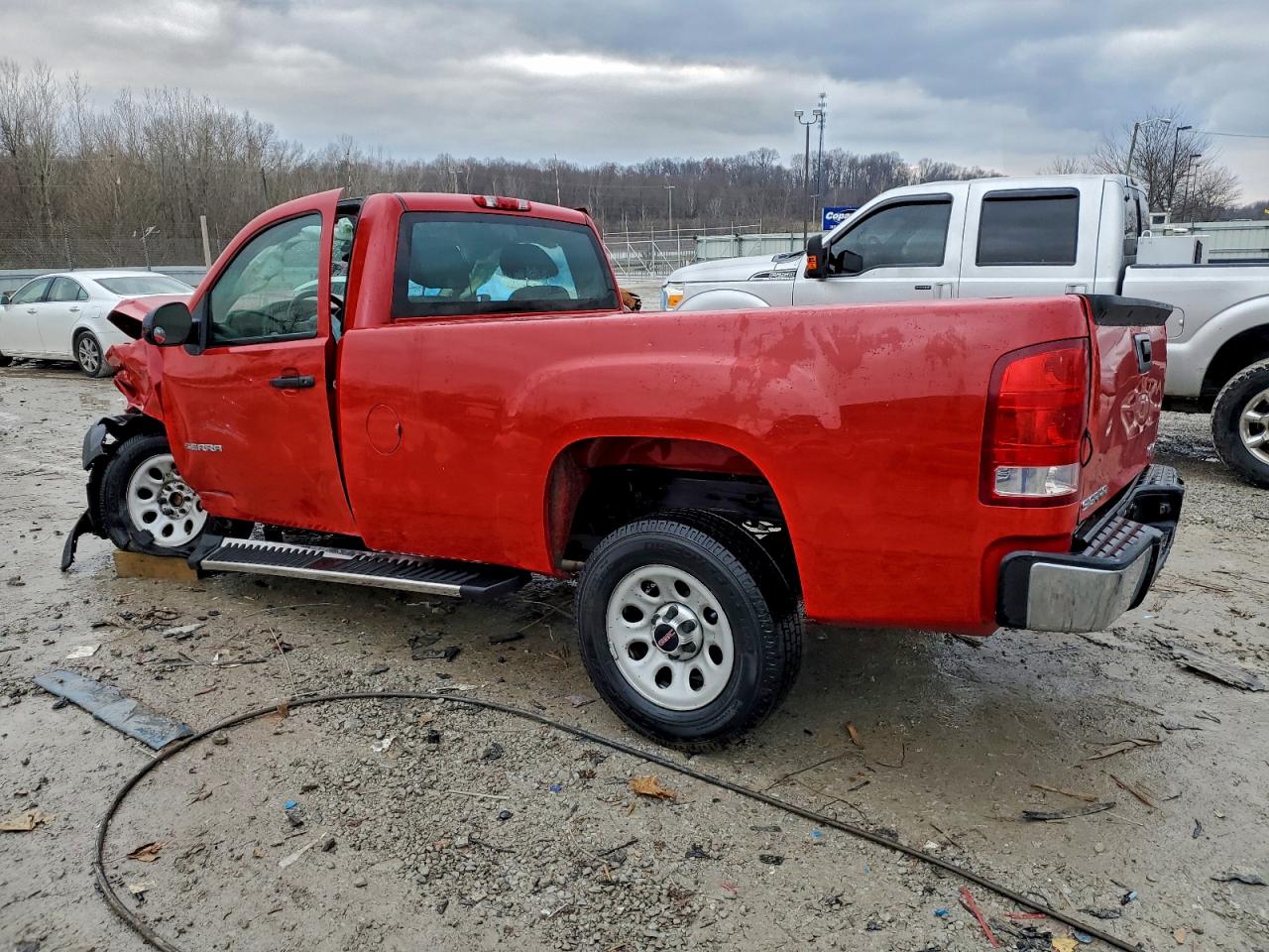 2011 GMC SIERRA C1500 photo 2