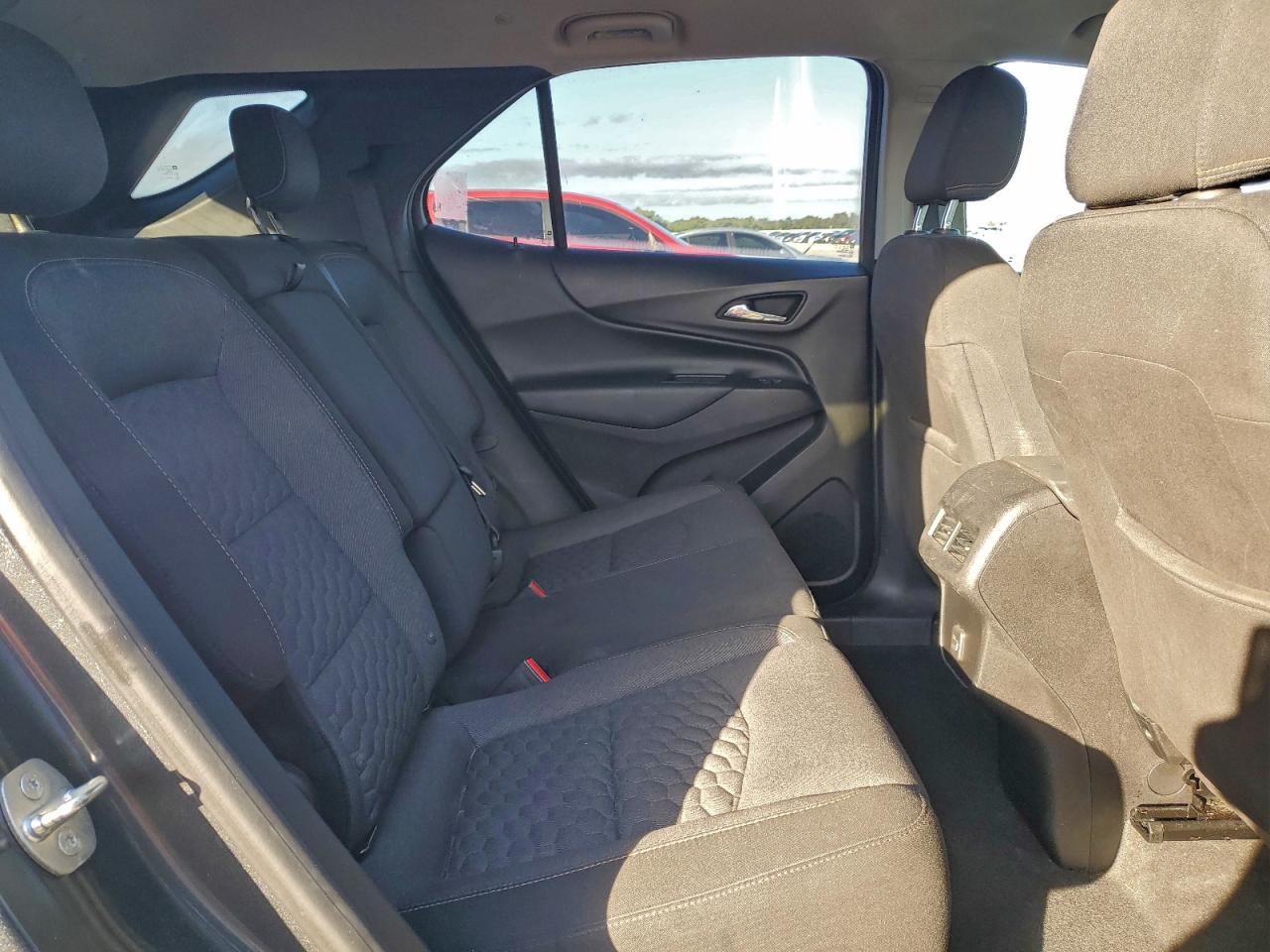 2019 CHEVROLET EQUINOX LT photo 10