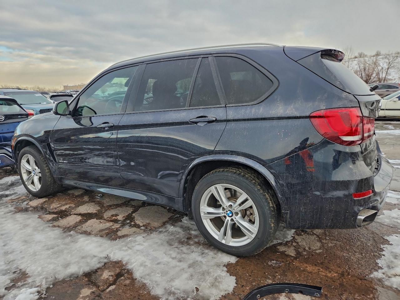 2017 BMW X5 XDRIVE50I photo 2