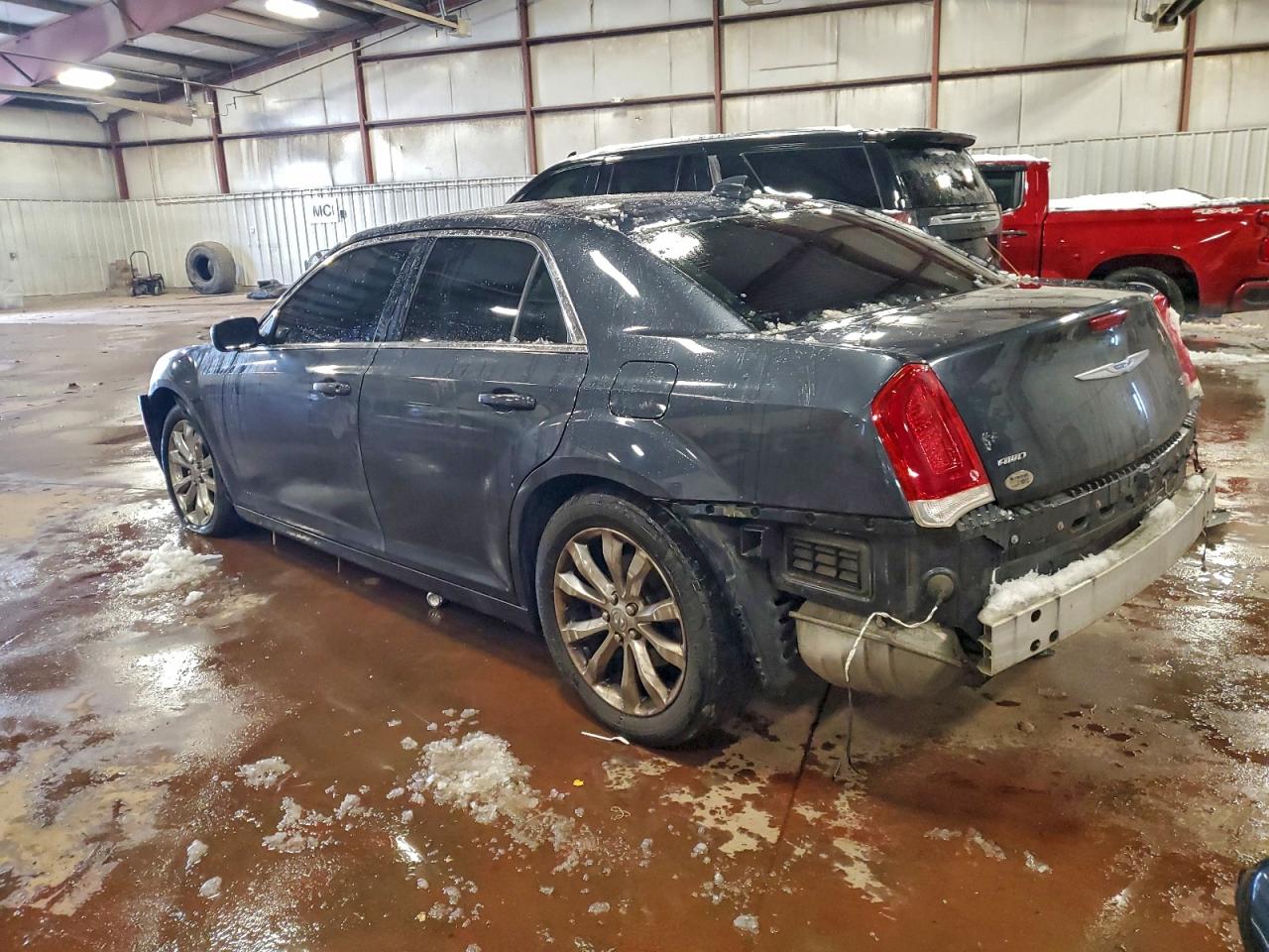 2019 CHRYSLER 300 TOURING photo 3