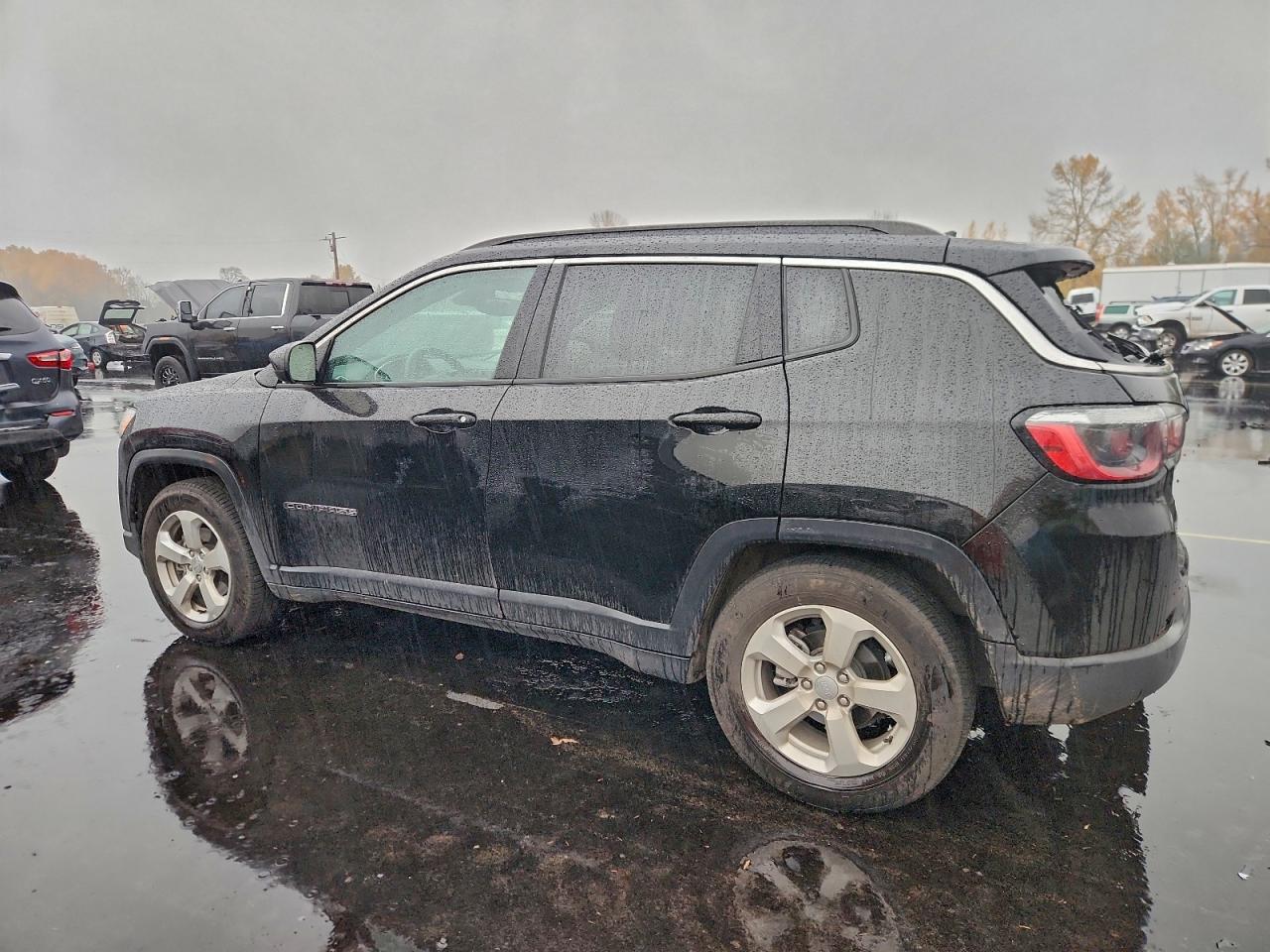 2021 JEEP COMPASS LATITUDE photo 4