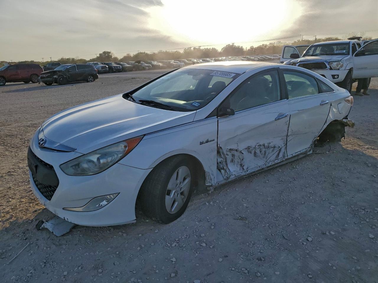 2011 HYUNDAI SONATA