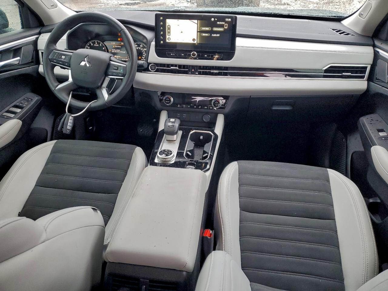 2025 MITSUBISHI OUTLANDER SE photo 22