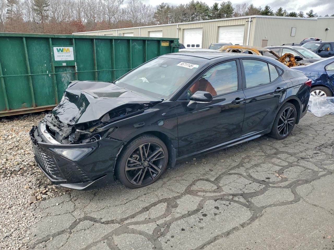 2025 TOYOTA CAMRY