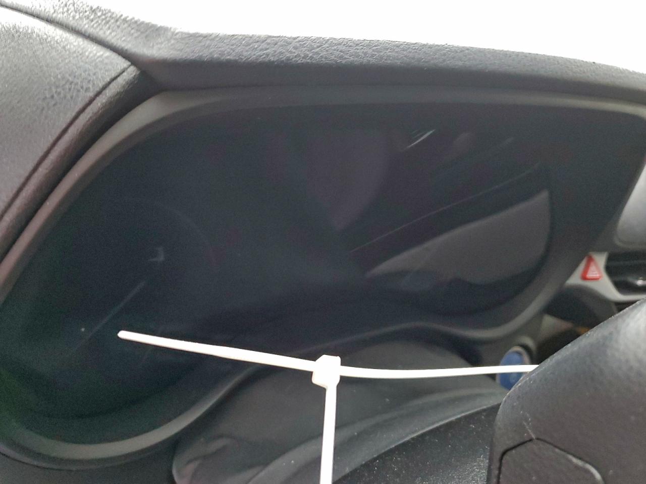 2021 TOYOTA SIENNA XLE photo 17