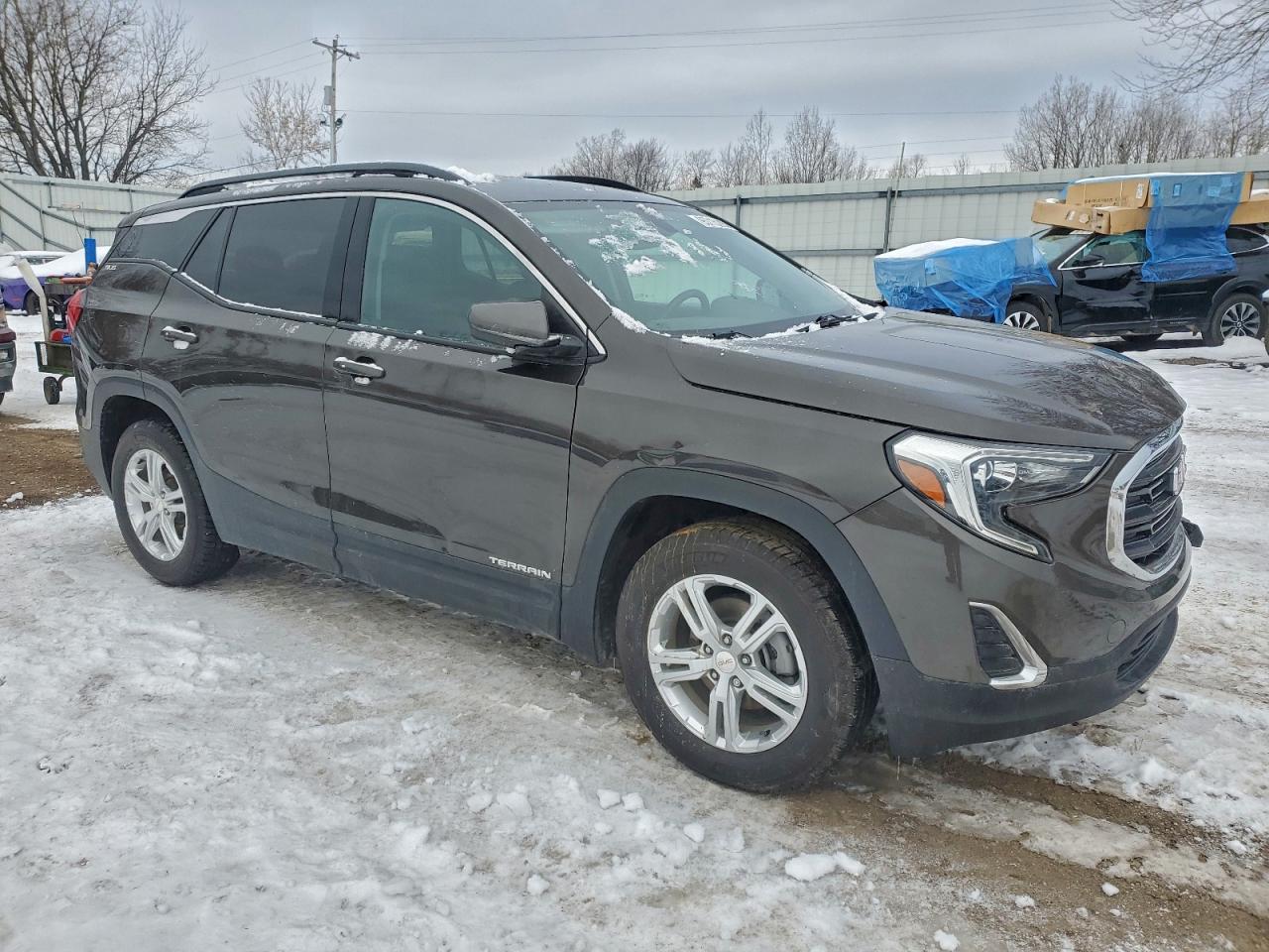 2019 GMC TERRAIN SLE photo 4