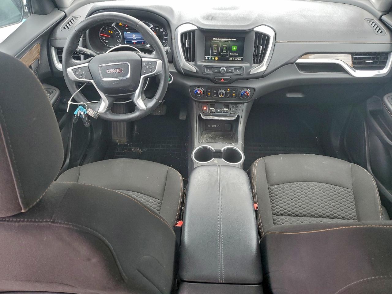 2019 GMC TERRAIN SLE photo 8