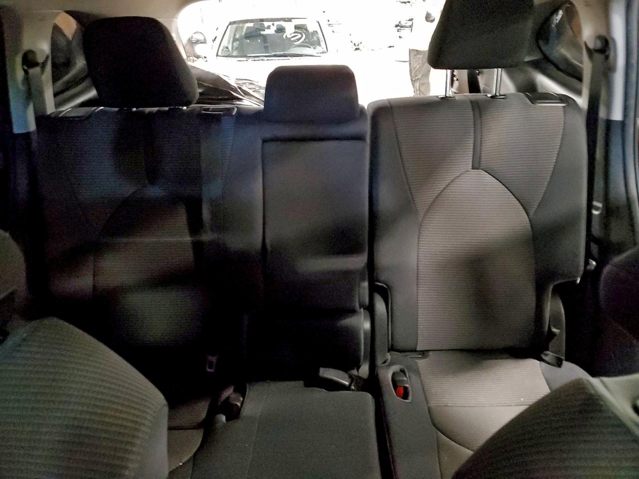 2020 TOYOTA HIGHLANDER L photo 10