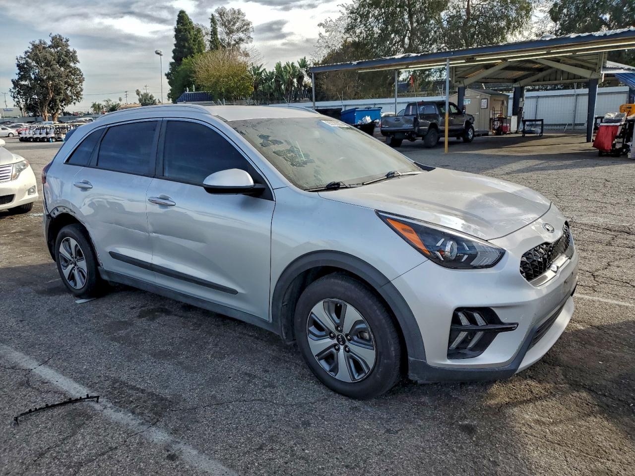 2020 KIA NIRO LX photo 4