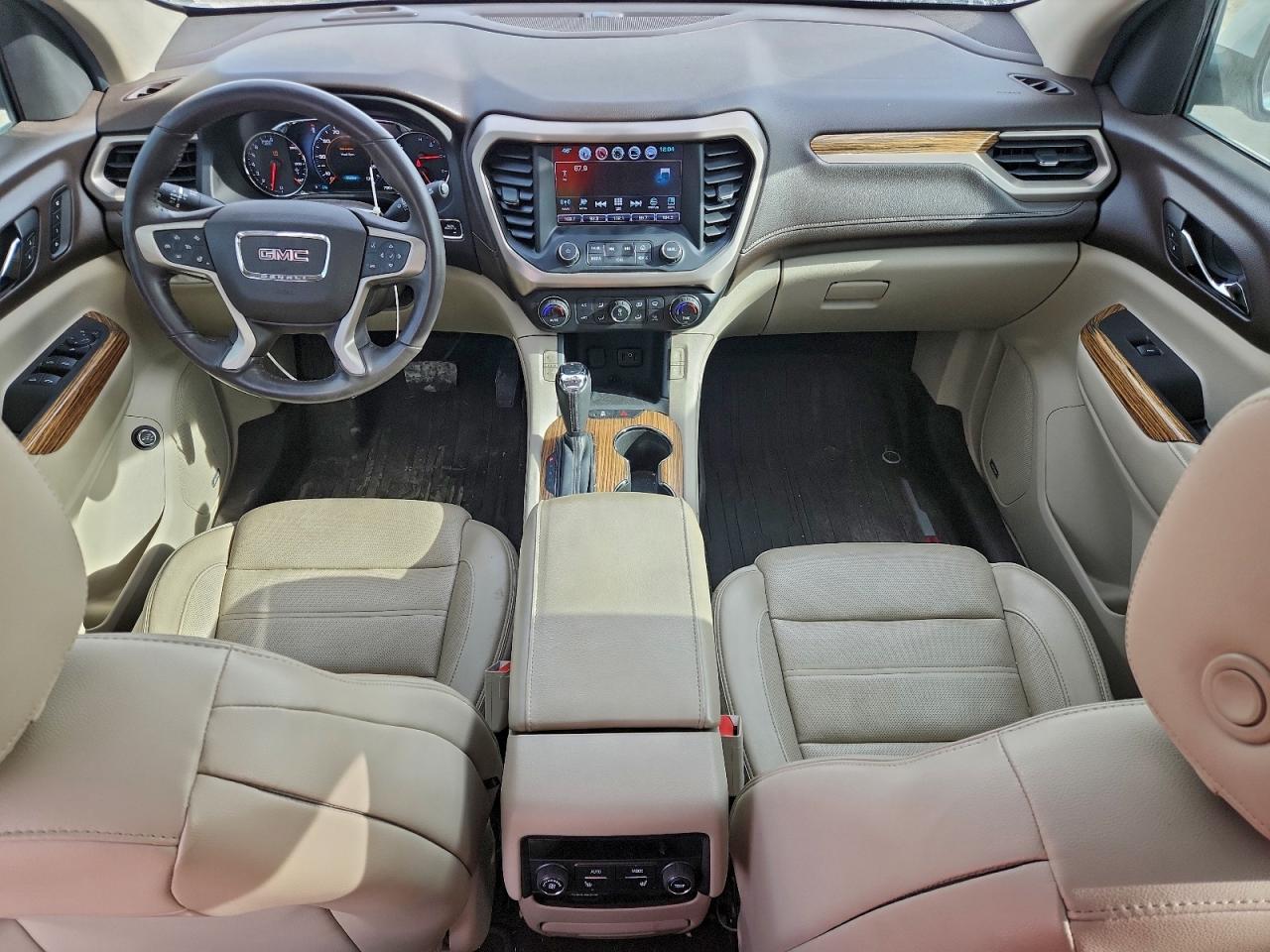 2017 GMC ACADIA DENALI photo 8