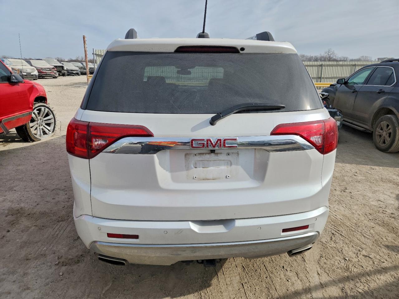 2017 GMC ACADIA DENALI photo 6