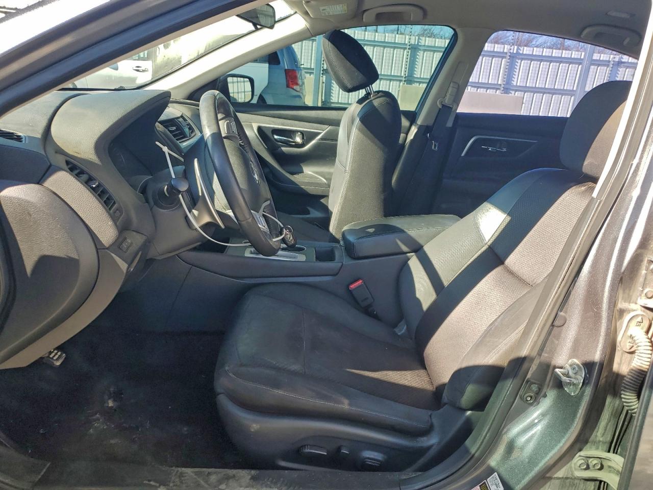 2017 NISSAN ALTIMA 2.5 SR photo 7