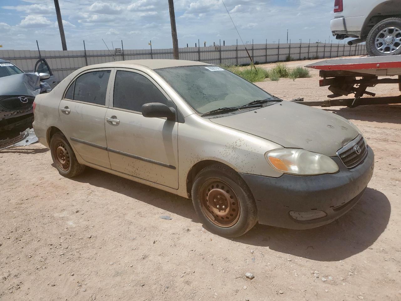 2005 TOYOTA COROLLA photo 4