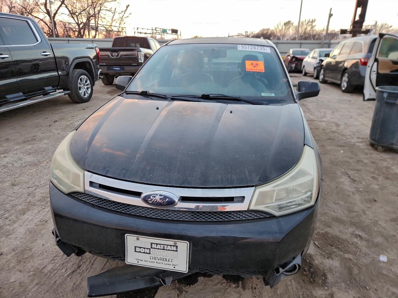 2008 FORD FOCUS SE photo 13