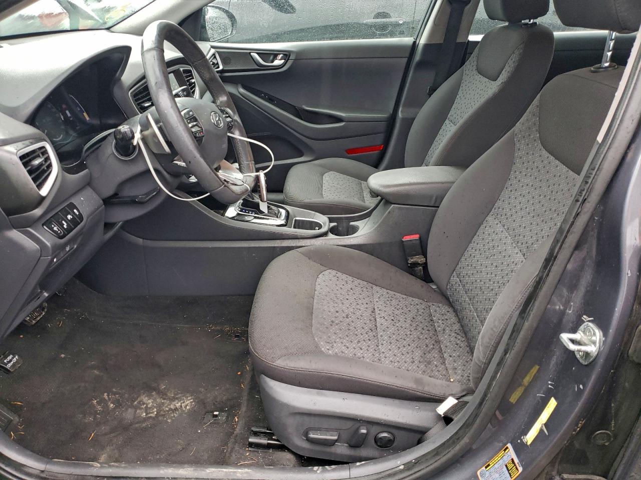 2019 HYUNDAI IONIQ SEL photo 13