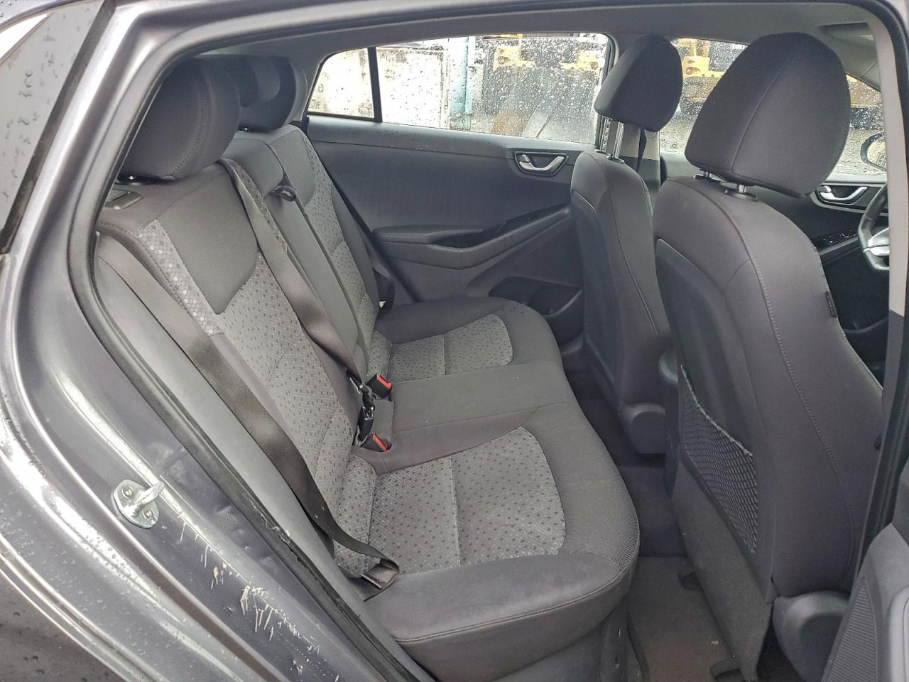 2019 HYUNDAI IONIQ SEL photo 19