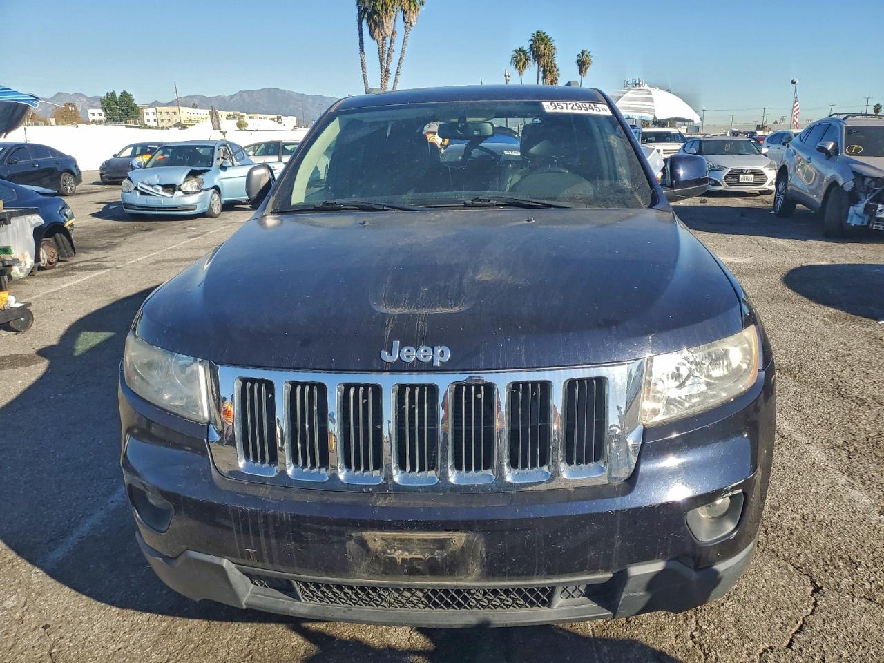 2011 JEEP GRAND CHEROKEE LAREDO photo 13
