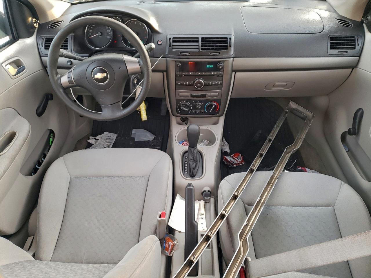 2009 CHEVROLET COBALT LS photo 8