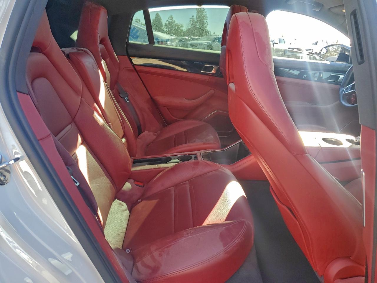 2017 PORSCHE PANAMERA photo 10