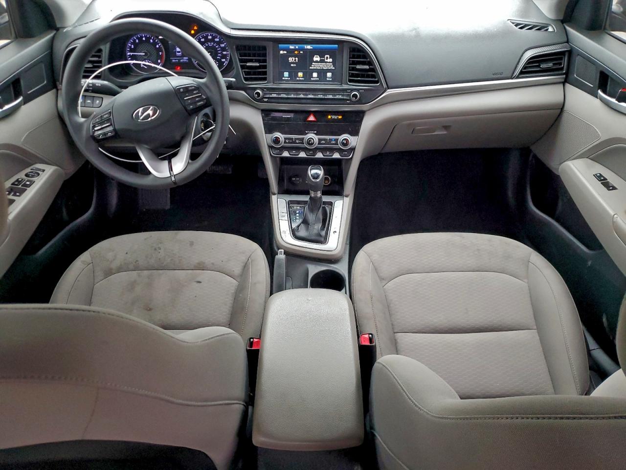 2020 HYUNDAI ELANTRA SEL photo 15